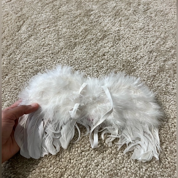 Angel wings for baby’s photoshoot prop - Picture 2 of 2